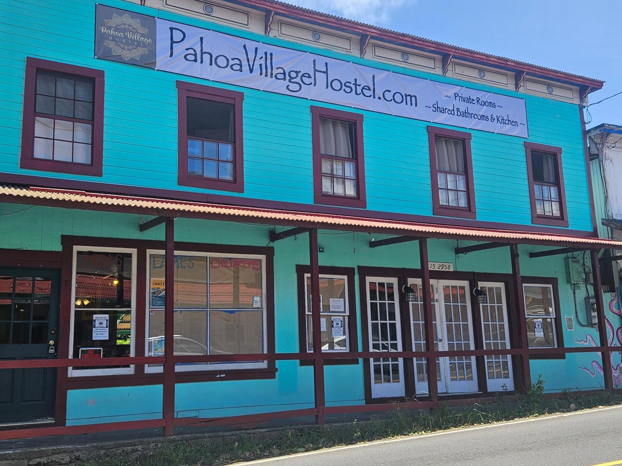 Village Albergue Pahoa